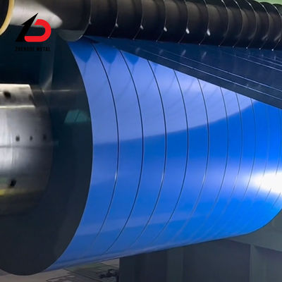 لفائف فولاذ PPGI بسمك 0.5 مم مع مقاومة ممتازة للتآكل ومغطاة بالجلفنة بالغمر الساخن وألوان قابلة للتخصيص