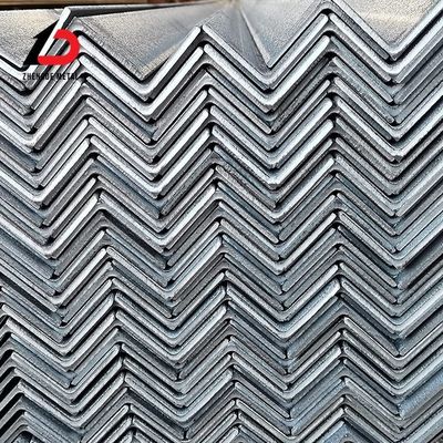 الهيكلية الساخنة المطاطية المنثقوبة زاوية شريط منخفض الكربون خفيفة Ss400 ASTM A36m S235jr