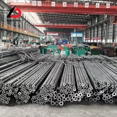 Ss400 S235jr Ss330 St37 St52 22*2.5mm 25*2mm 20*2.5mm 30*3mm مستديرة أسود مصبوغ منخفض الكربون أنابيب الفولاذ الساخن المسالة أنابيب بلا خيوط