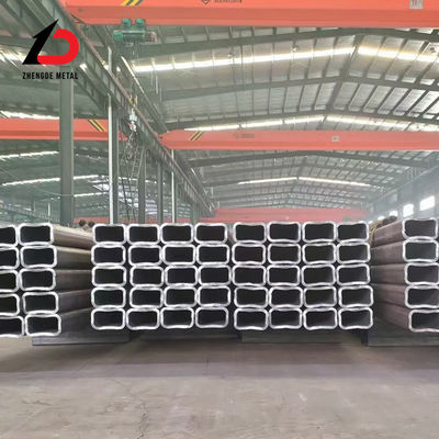 الصين المصنع S235jr Ss400 S235j0 A572 الفولاذ الكربوني الأنبوب المستطيل بدون طبقات أنبوب الفولاذ المنخفض الكربون الأنبوب المستطيل المضغوط لأدوات البناء