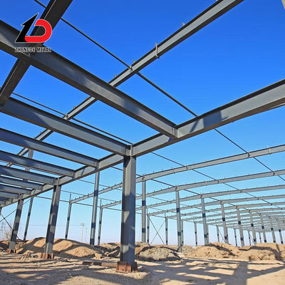 ASTM الفولاذ المبنى المجهز مسبقاً مستودعات المزارع الحظيرة الصناعية هيكل فولاذي كبير