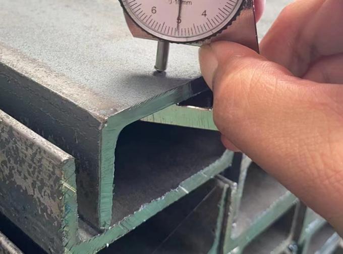 ASTM فولاذ الكربون U قناة برلين U شكل القناة المعدنية 200X73X7mm 4
