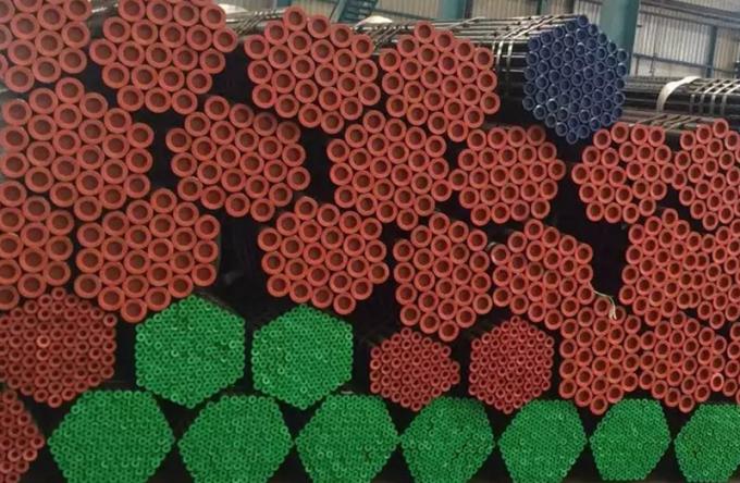 جودة جيدة ASTM A106 / API 5L Sch 40 Sch 80 Sch120 الأسود الطلاء الصلب أنابيب بلا خيوط كربون الصلب أنابيب السعر 4