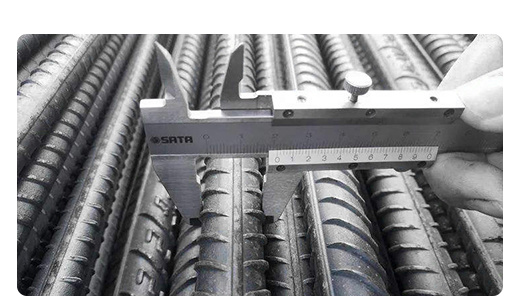 Hpb235 HRB335 HRB400 HRB500 قضيب فولاذ مشوه 6mm 8mm 10mm 12mm 4